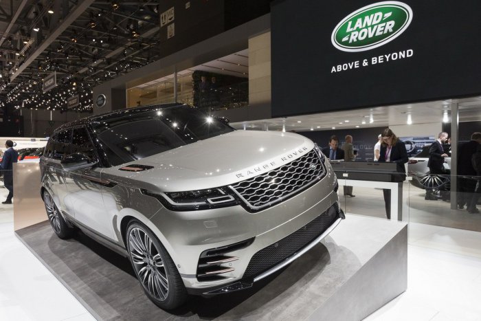 Ilustračný obrázok k článku SVET O SLOVENSKU: Automobilke Jaguar Land Rover sa darí, ale nie v Európe