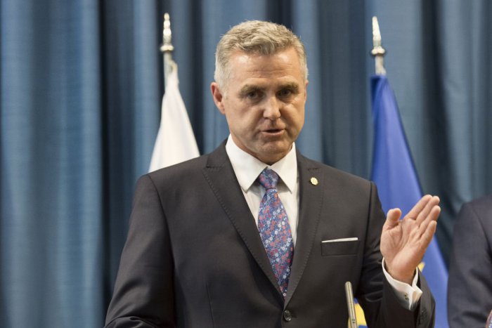 Ilustračný obrázok k článku Policajný exprezident pracuje na ministerstve vnútra: Grendel o ňom vraví ako o Sakovej poradcovi